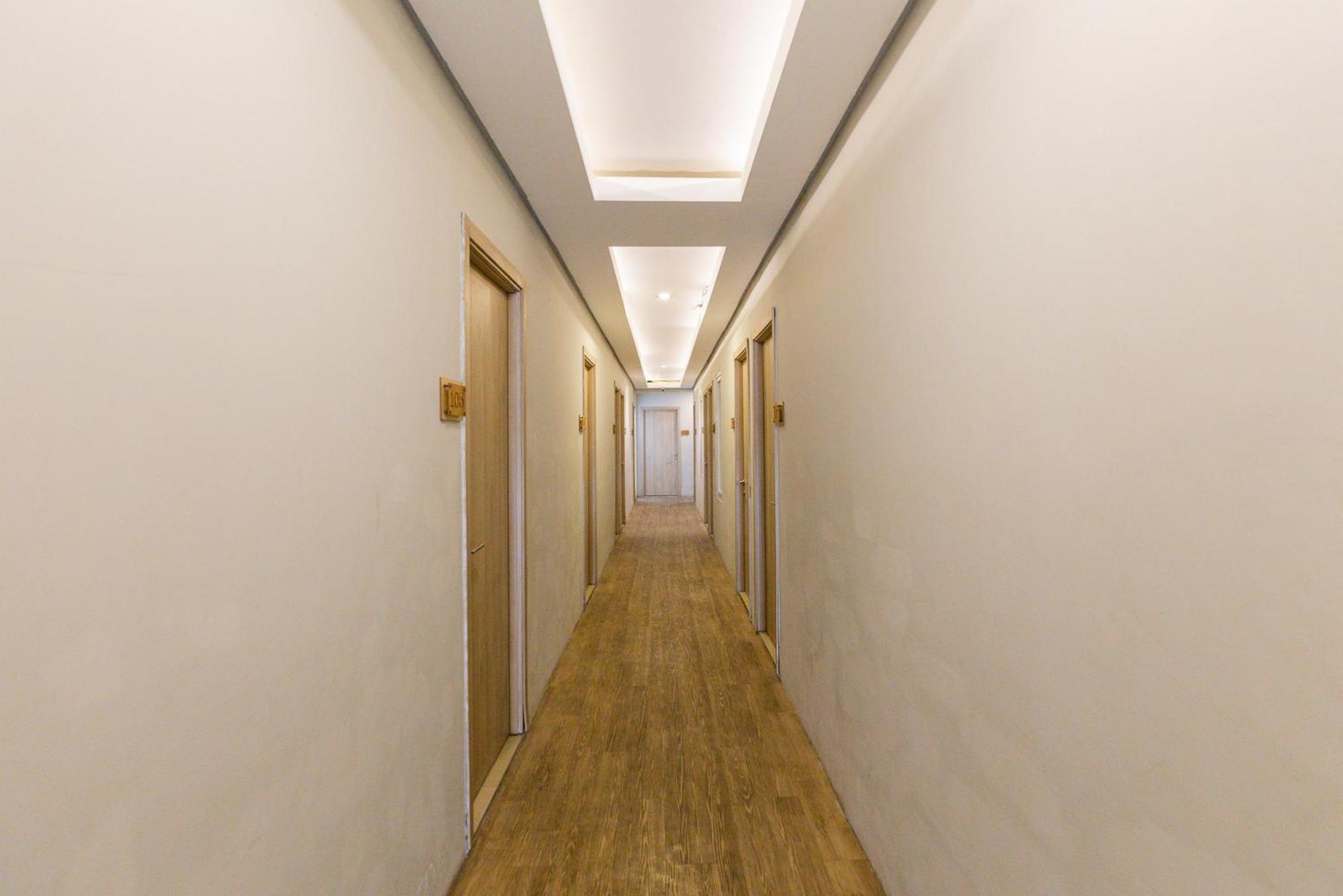 Reddoorz Plus Syariah Near Mall Pondok Indah Jakarta Exteriér fotografie